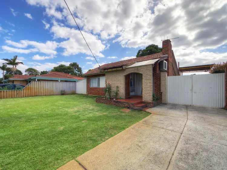 Fourth view of Homely house listing, 349 Daly Street, Cloverdale WA 6105