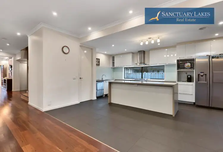 Fifth view of Homely house listing, 2 Meridian Close, Sanctuary Lakes VIC 3030