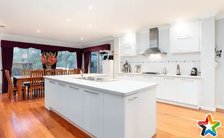 Fourth view of Homely house listing, 34 Valley Park Drive, Mooroolbark VIC 3138