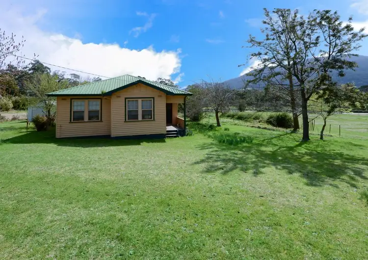 5 The Crescent, Wesburn VIC 3799