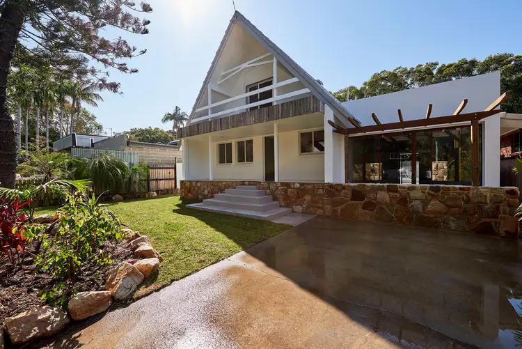 9 Gloria Street, South Golden Beach NSW 2483