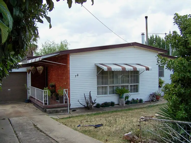 72 Short Street