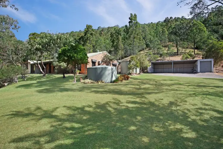 218 Merchants Road, Martins Creek NSW 2420