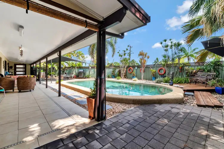 5 Madang Street, Trinity Beach QLD 4879