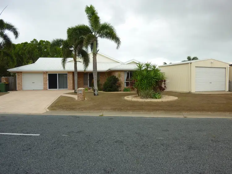 4 Joyce Court, Mcewens Beach QLD 4740