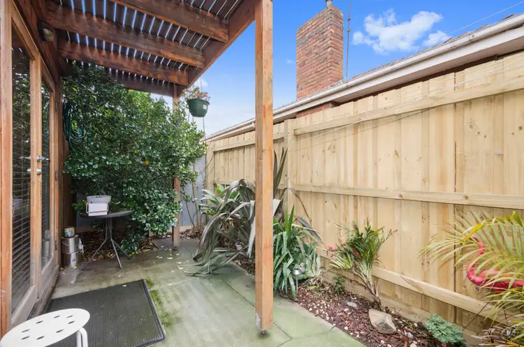 Sixth view of Homely villa listing, 5 Bishop Street, Kingsville VIC 3012