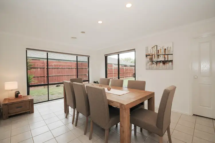 Sixth view of Homely house listing, 13 Wattleview Rise, Scoresby VIC 3179