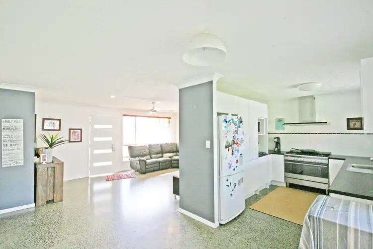 43 McKenzie Avenue, Pottsville NSW 2489