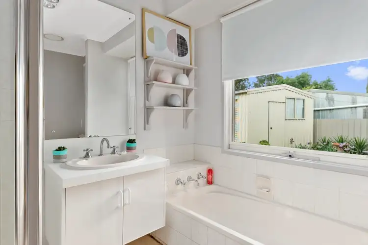 Fifth view of Homely house listing, 20 Elliott Street, Golden Square VIC 3555