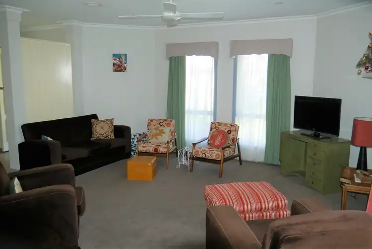 Fifth view of Homely house listing, 42 Gordon Drive, Kialla VIC 3631