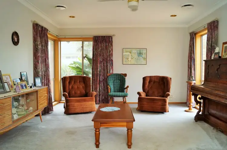 Second view of Homely house listing, 1 Illawarra Crescent, Kialla VIC 3631