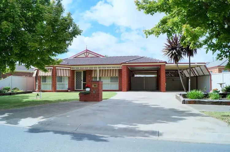 33 Helmer Street, Mooroopna VIC 3629