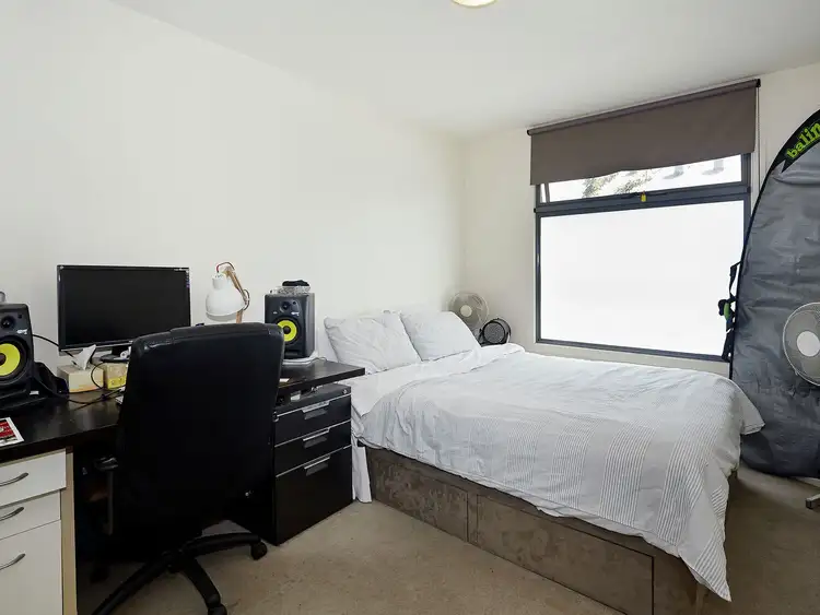 Fifth view of Homely apartment listing, 3/39 Peel Street, West Melbourne VIC 3003