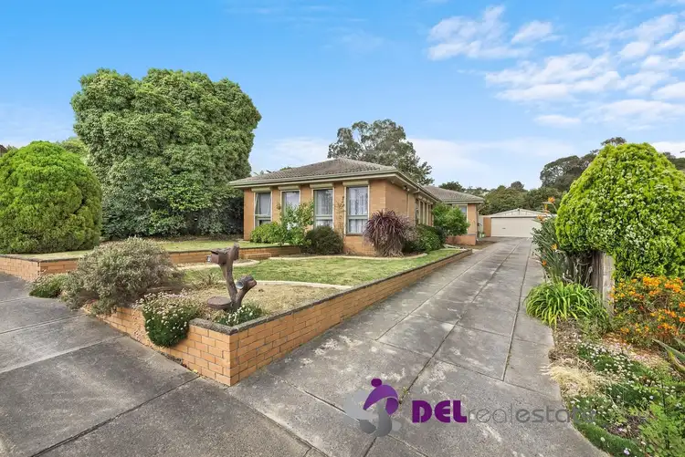 35 Charles Green Avenue, Endeavour Hills VIC 3802