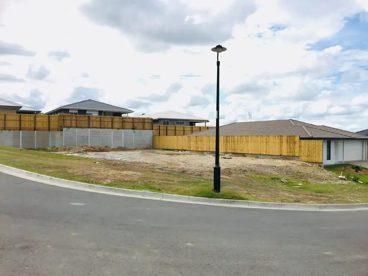 13 Harvard Street, Pimpama QLD 4209