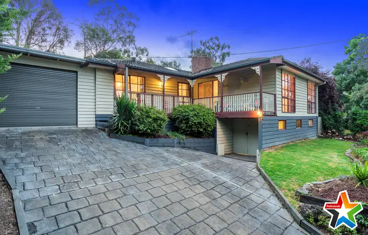 6 Farrar Way, Wandin North VIC 3139