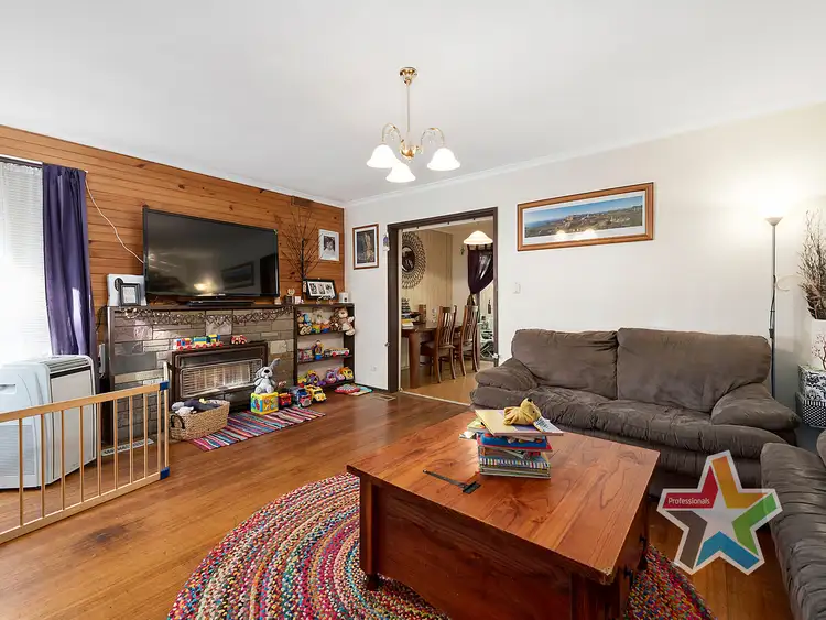 Fourth view of Homely house listing, 2 Patrick Avenue, Croydon North VIC 3136