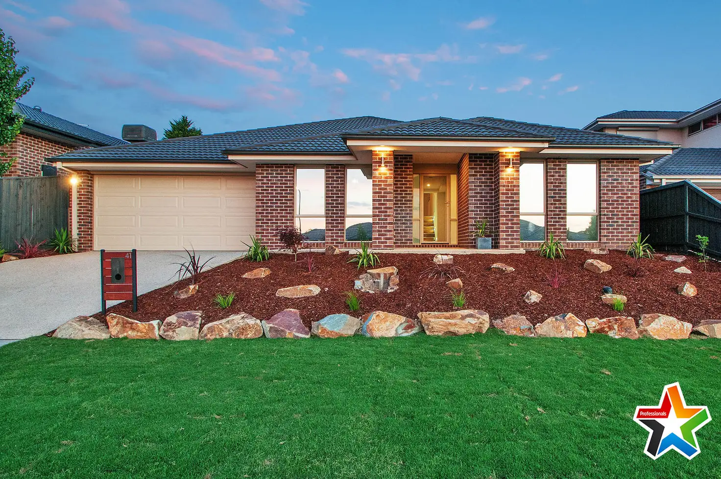 Main view of Homely house listing, 41 Tiverton Circuit, Mooroolbark VIC 3138