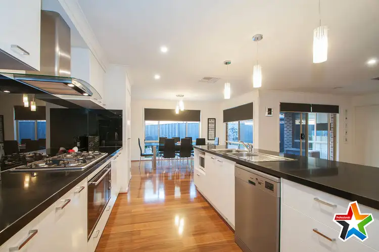 Fourth view of Homely house listing, 41 Tiverton Circuit, Mooroolbark VIC 3138