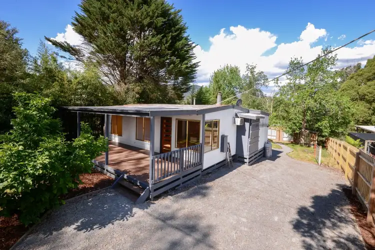 13 Timberline Road, Launching Place VIC 3139