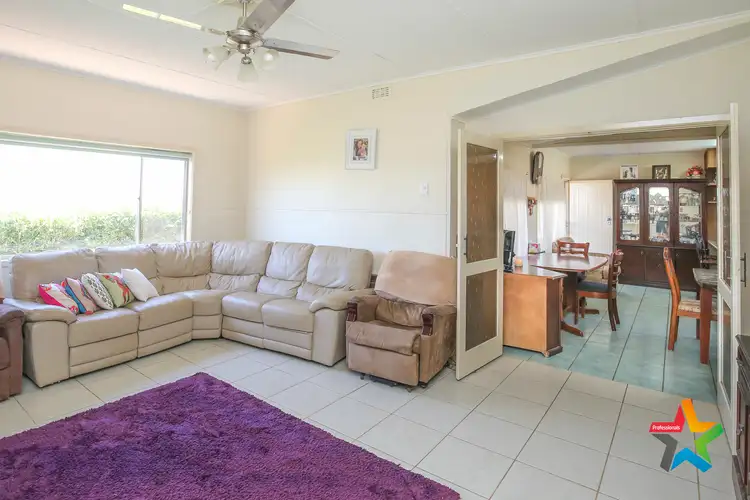 Fifth view of Homely house listing, 76 Pitman Avenue, Buronga NSW 2739