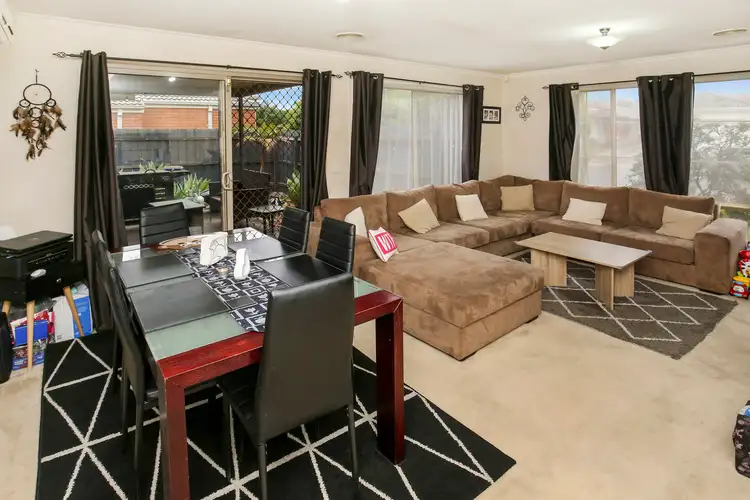 Fifth view of Homely house listing, 47 Brindalee Way, Hillside VIC 3037
