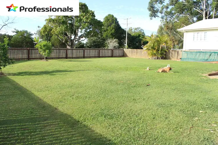 Fifth view of Homely house listing, 2 Duncan Street, Macleay Island QLD 4184