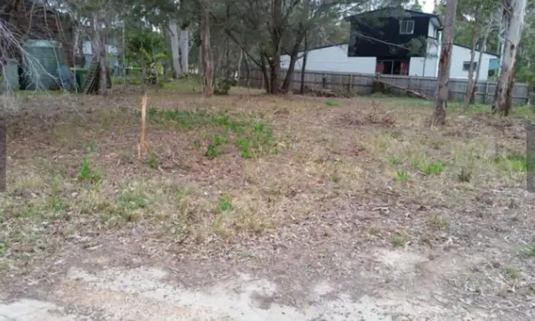 18 Mawson Street, Macleay Island QLD 4184