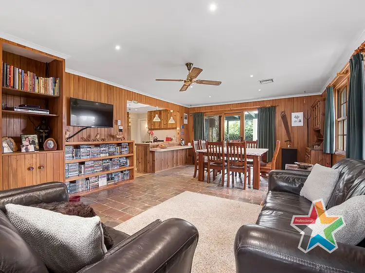 Fourth view of Homely house listing, 1 Heathfield Court, Croydon VIC 3136