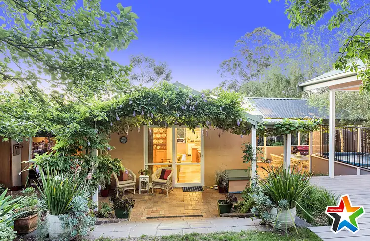 2 Erang Court, Mooroolbark VIC 3138