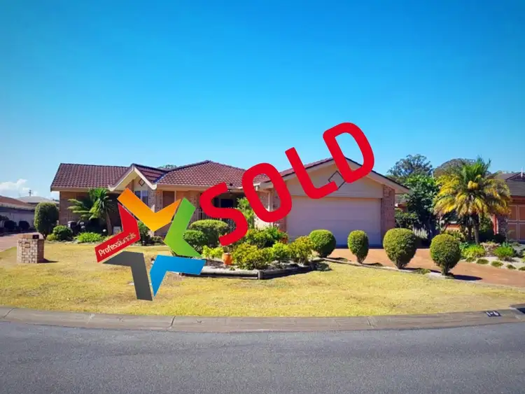 1/6 Wallamba Close, Tuncurry NSW 2428