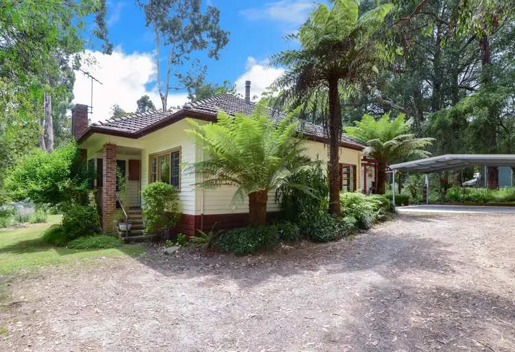 476 Woods Point Road, East Warburton VIC 3799