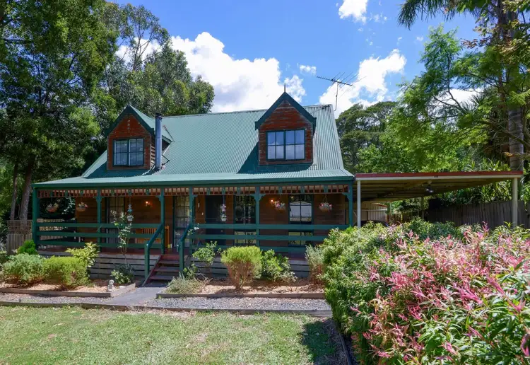 4 Hazelwood Road, East Warburton VIC 3799