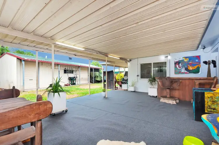 19 De Vecchi Close, Edmonton QLD 4869