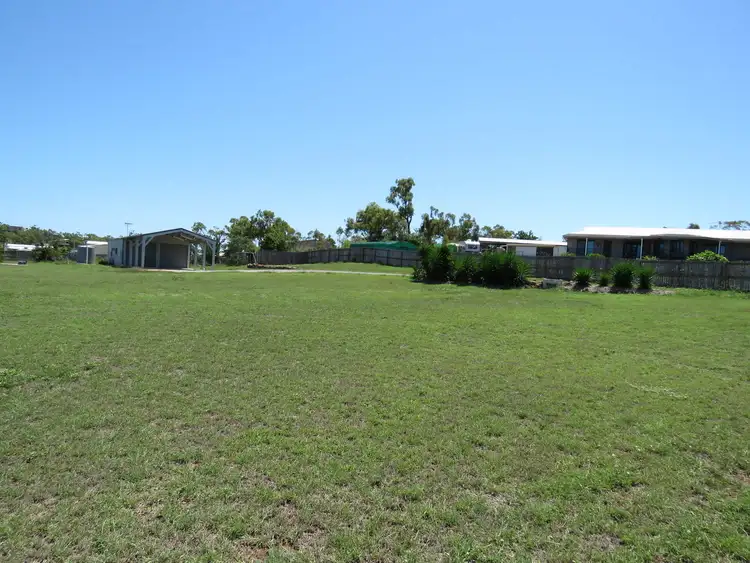 94 Drays Road, Bowen QLD 4805