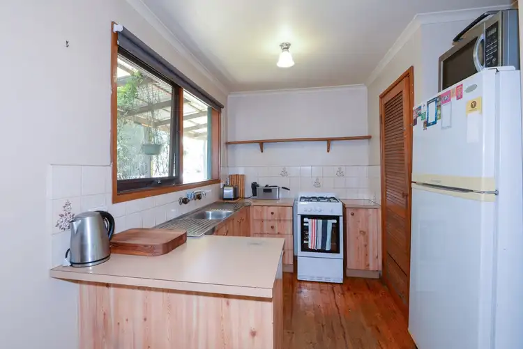 Fifth view of Homely house listing, 5 Tarhilla Drive, Launching Place VIC 3139