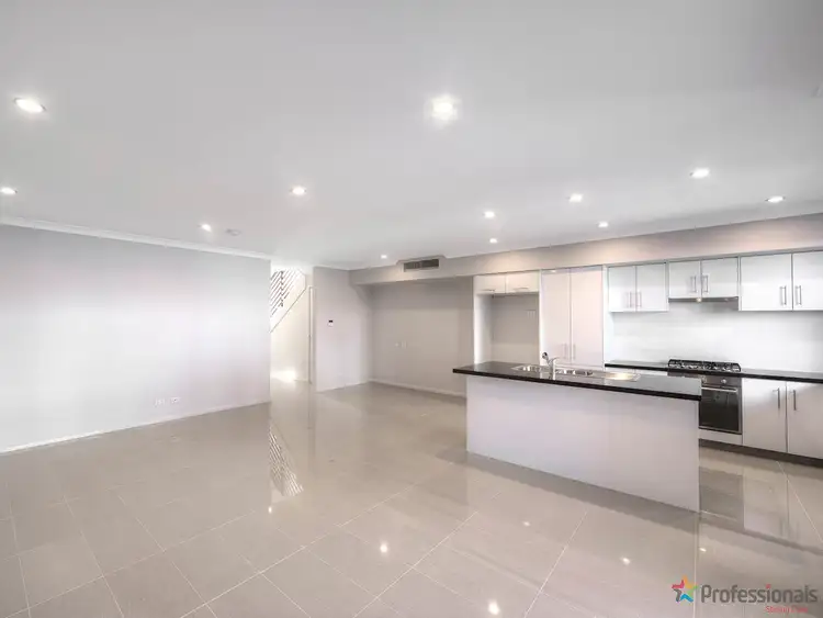 Second view of Homely house listing, 5/39 Edinburgh Road, Forrestfield WA 6058