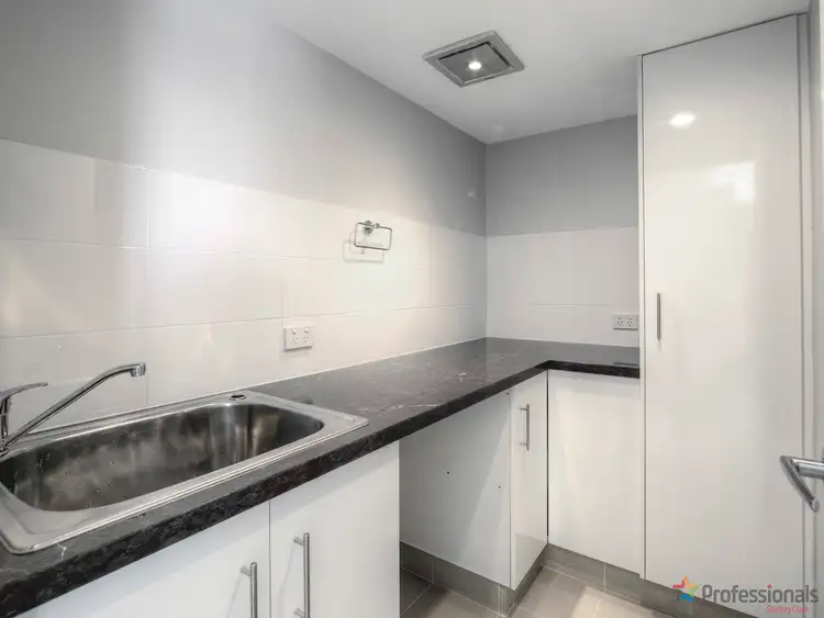 Sixth view of Homely house listing, 5/39 Edinburgh Road, Forrestfield WA 6058