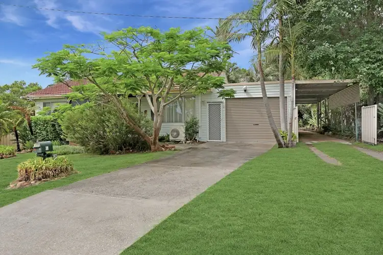 16 Gwen Parade, Raymond Terrace NSW 2324