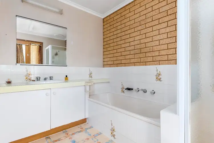 Fifth view of Homely unit listing, 1/21a Nish Street, Flora Hill VIC 3550