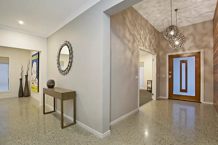 Second view of Homely house listing, 6 Marylebone Circuit, Strathfieldsaye VIC 3551