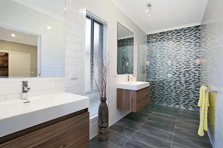 Sixth view of Homely house listing, 6 Marylebone Circuit, Strathfieldsaye VIC 3551