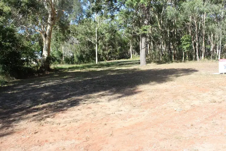 3-5 wirralee Street, Macleay Island QLD 4184