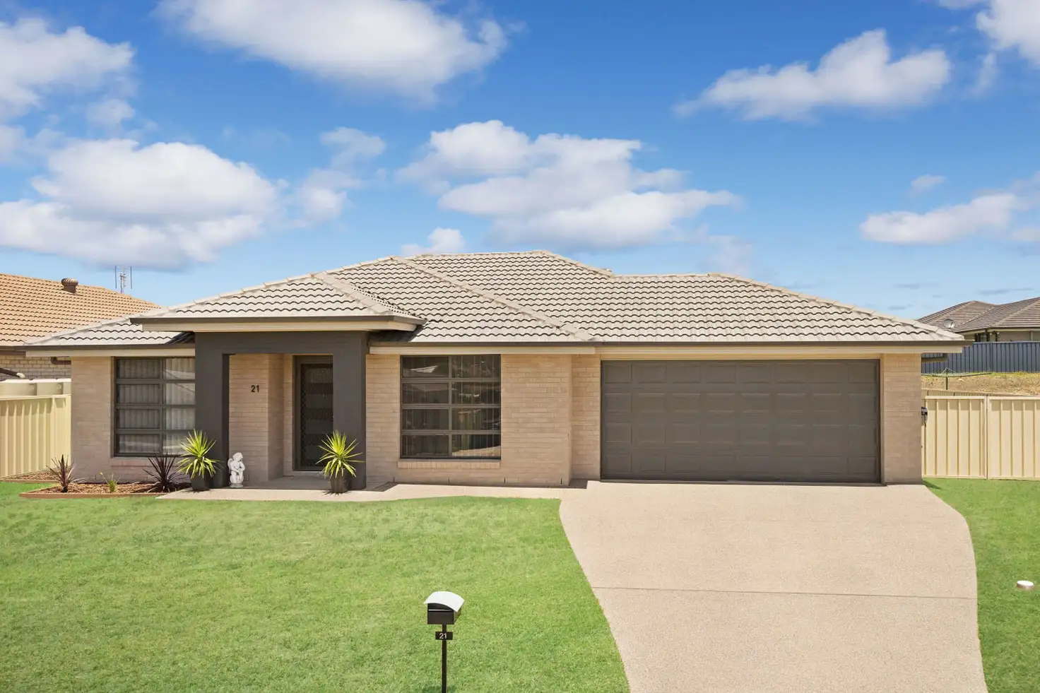 Main view of Homely house listing, 21 Vikki Avenue, Rutherford NSW 2320