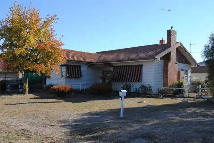 5 Carrick Street, Maryborough VIC 3465