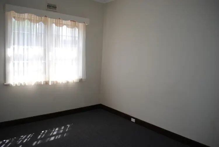 Sixth view of Homely house listing, 5 Carrick Street, Maryborough VIC 3465