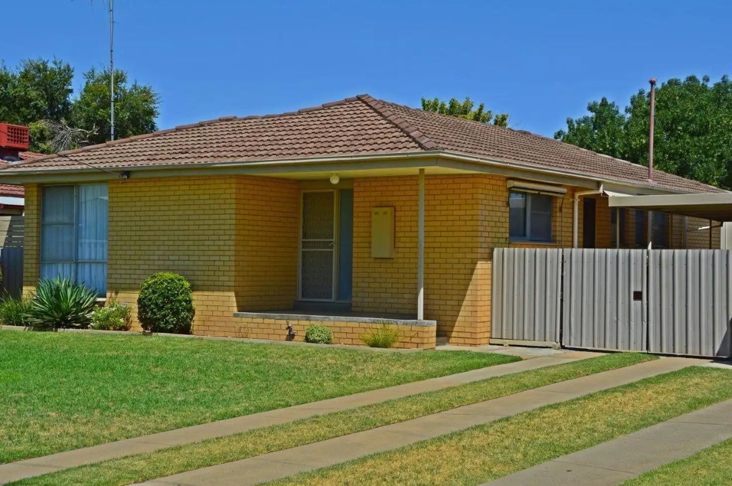 Main view of Homely house listing, 32 Poplar Avenue, Shepparton VIC 3630