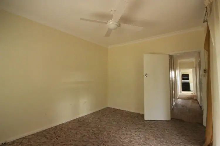 Fifth view of Homely house listing, 11 Fernleigh Road, Wagga Wagga NSW 2650