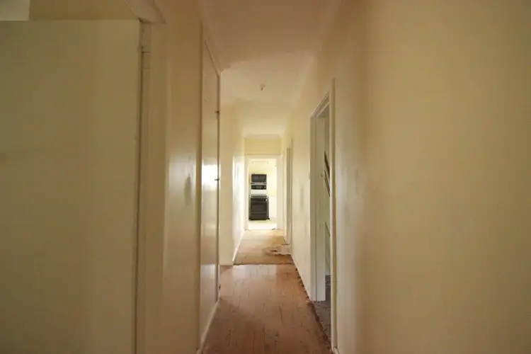Sixth view of Homely house listing, 11 Fernleigh Road, Wagga Wagga NSW 2650