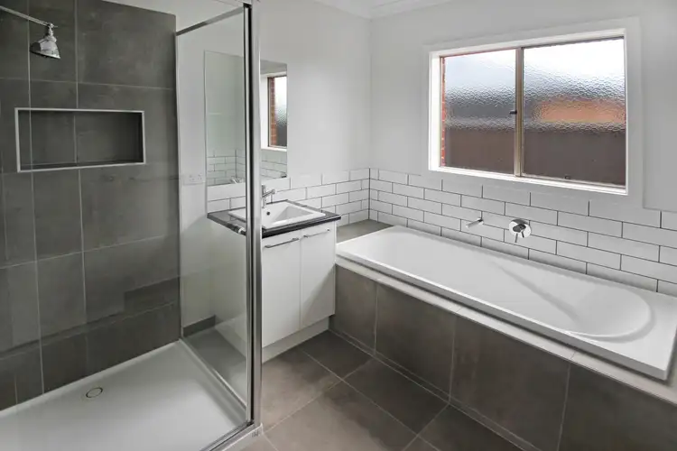 Fifth view of Homely other listing, 35 Whirrakee Drive, Maryborough VIC 3465